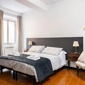 Centro Storico Di A 15 Minuti, Sweet Appartamento Genova